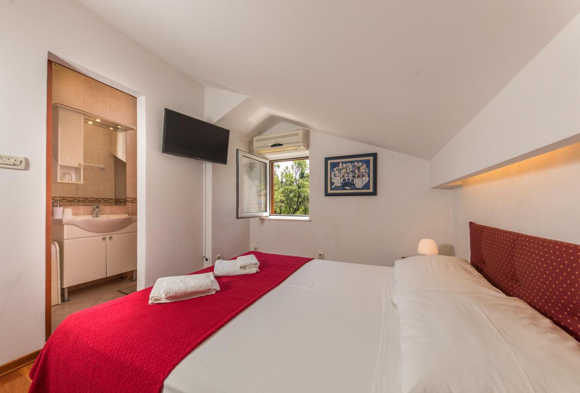 Holiday Home Lapad Beach Royal Дубровник Экстерьер фото