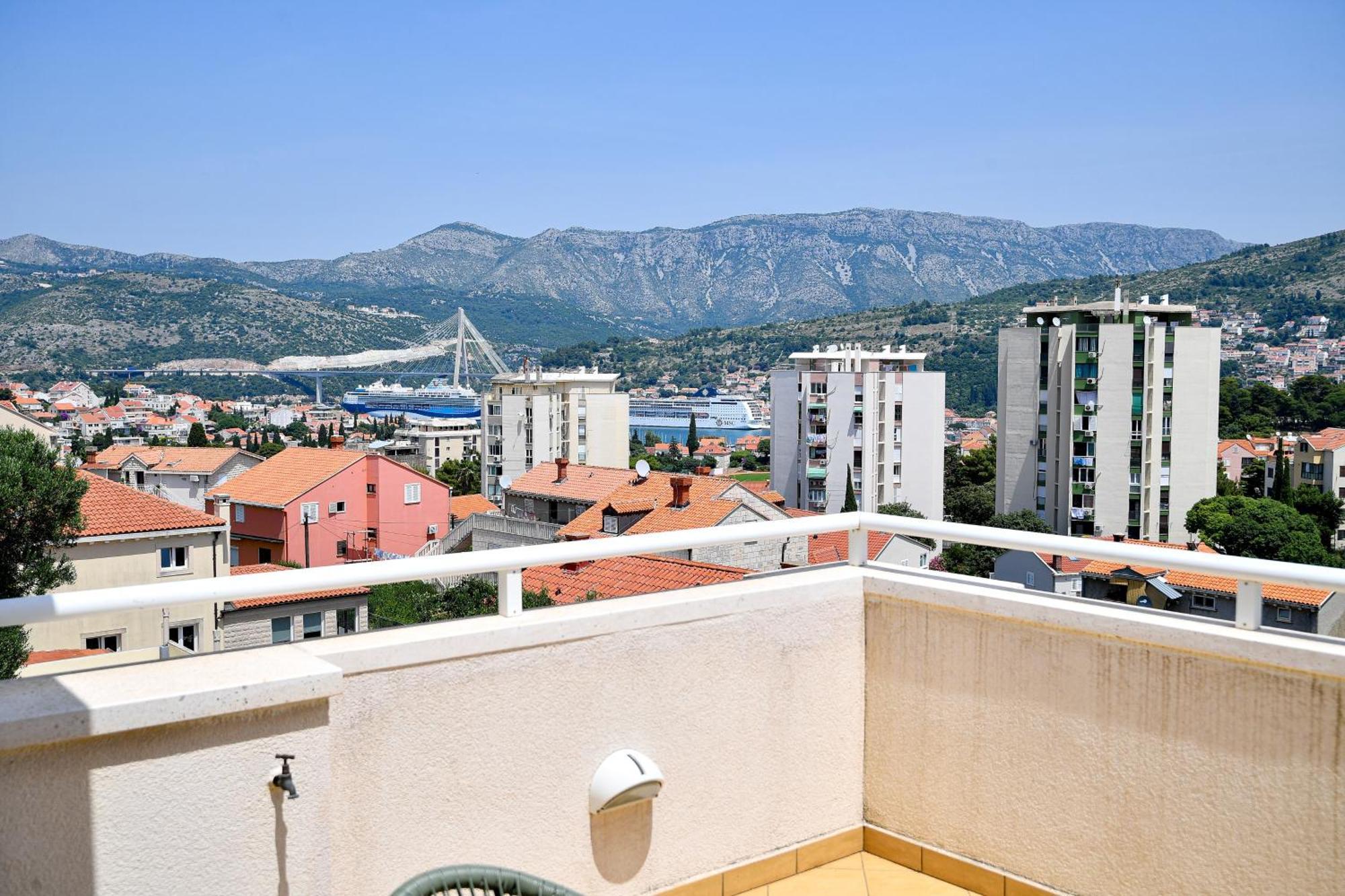 Holiday Home Lapad Beach Royal Дубровник Экстерьер фото